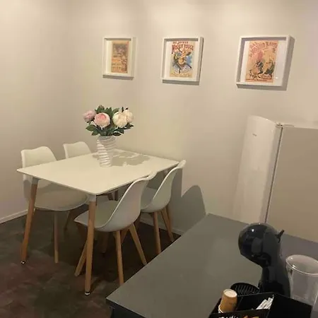 Cucchiari 2 Tipo Lejlighed Modena