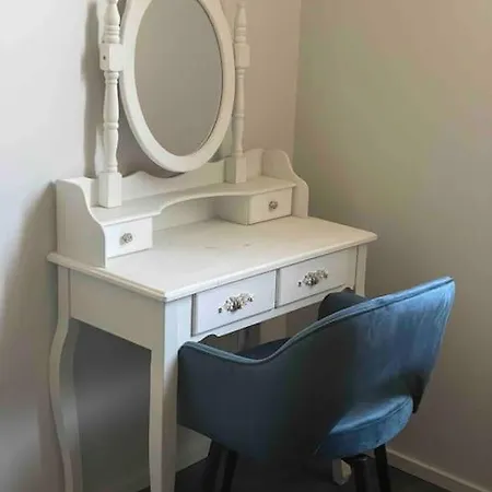 Daire Cucchiari 2 Tipo *